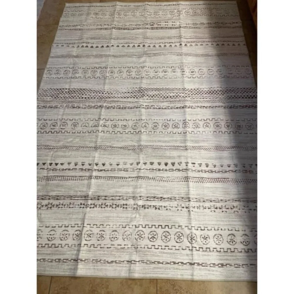 New 5x7 Washable Boho Area Rug – Neutral Farmhouse Style Living Room Rug